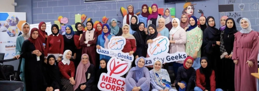 Case Study on education continuity in fragile settings. Gaza Sky Geeks: Keeping digital skills and opportunities alive through crisis
